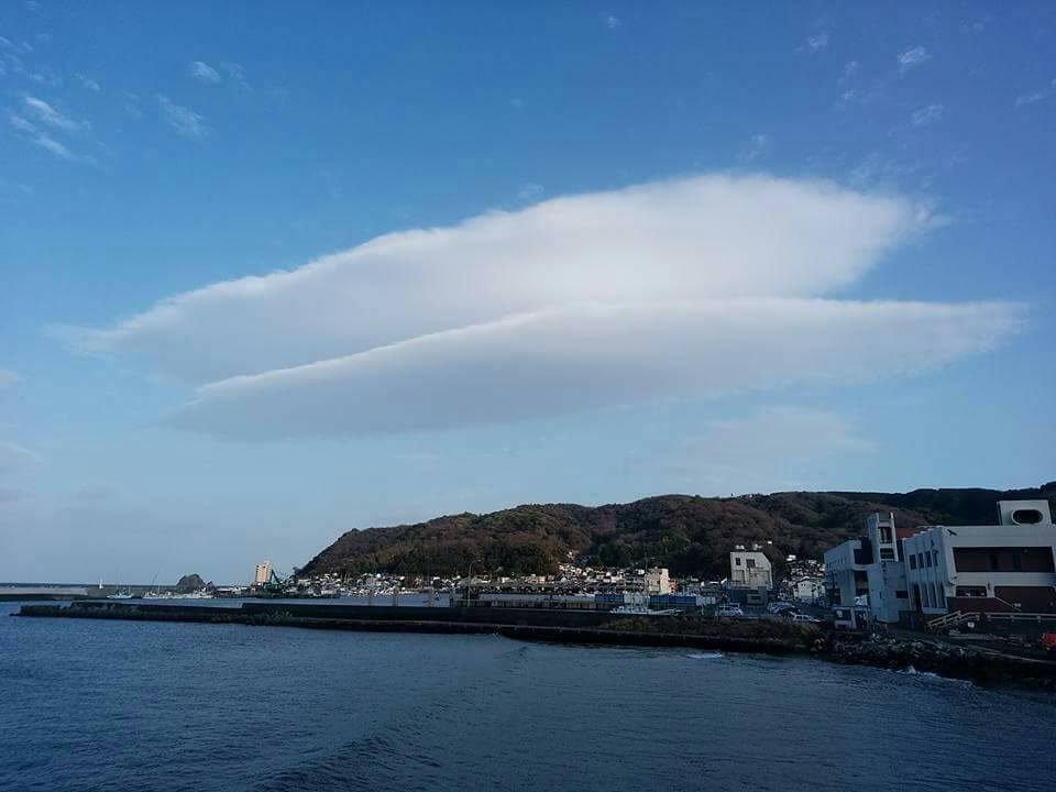 伊東晴空現奇景