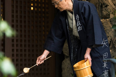 【他的豐富，猶如一本紮實的伊東旅遊書】