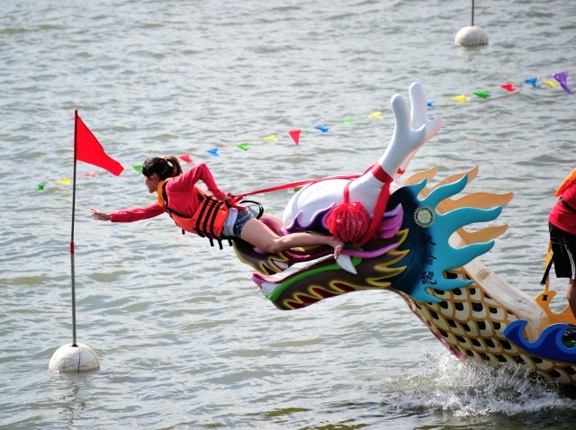 龍舟粽香慶端午