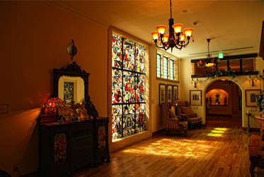 伊豆高原彩繪玻璃美術館