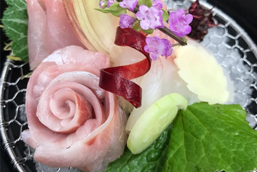 坐漁莊和食餐廳的生魚片