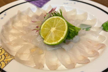 靜岡遠州灘的天然虎河豚套餐