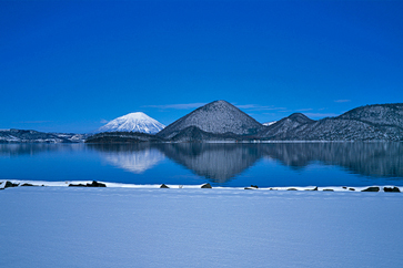 洞爺湖冬季景色