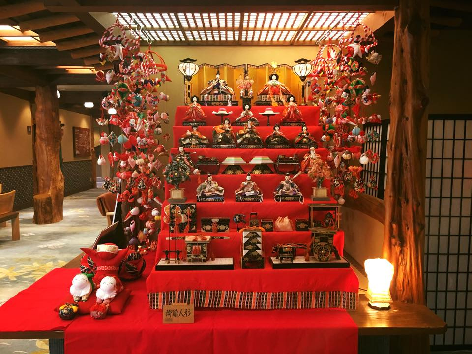 本日はひな祭りですね