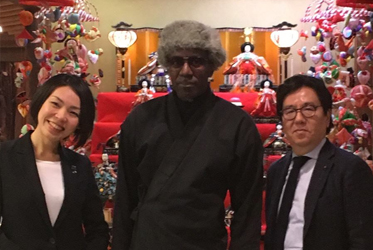ワサビハンドクリーム「wasabi」ブランド刷新！ロジャー・フランシス・クラーク氏、坐漁荘来訪