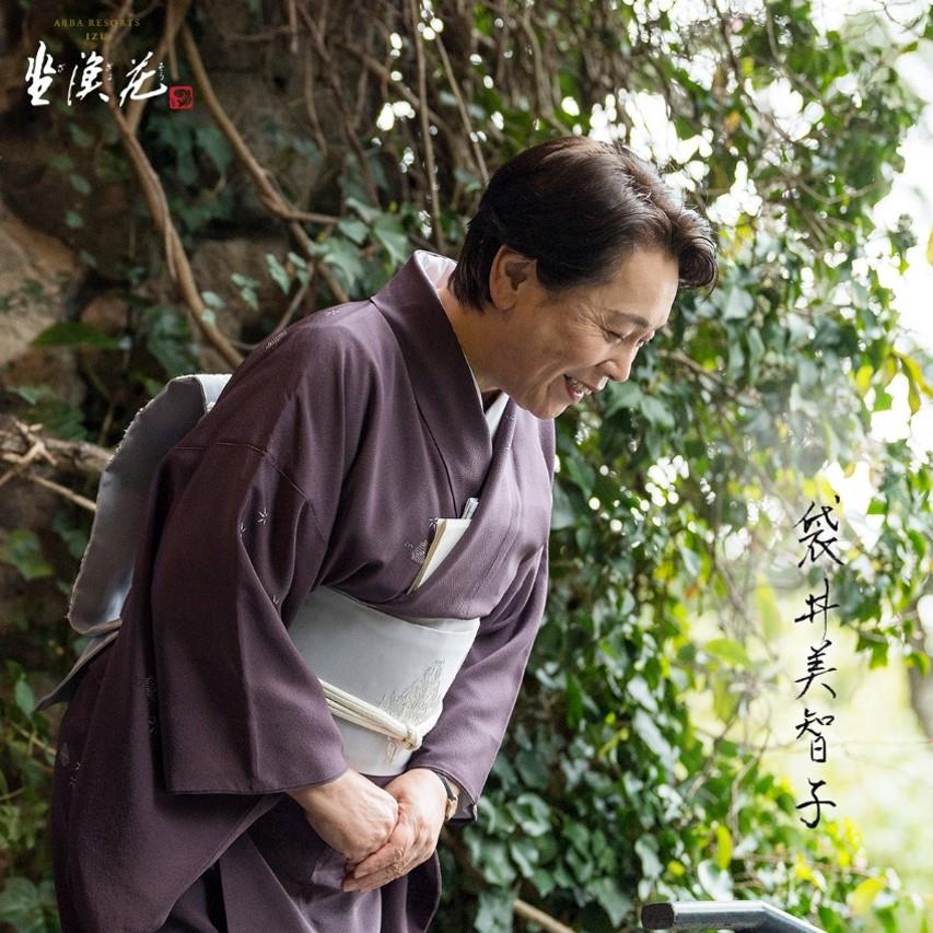 【她，就像等候你回家的媽媽一樣溫暖…】